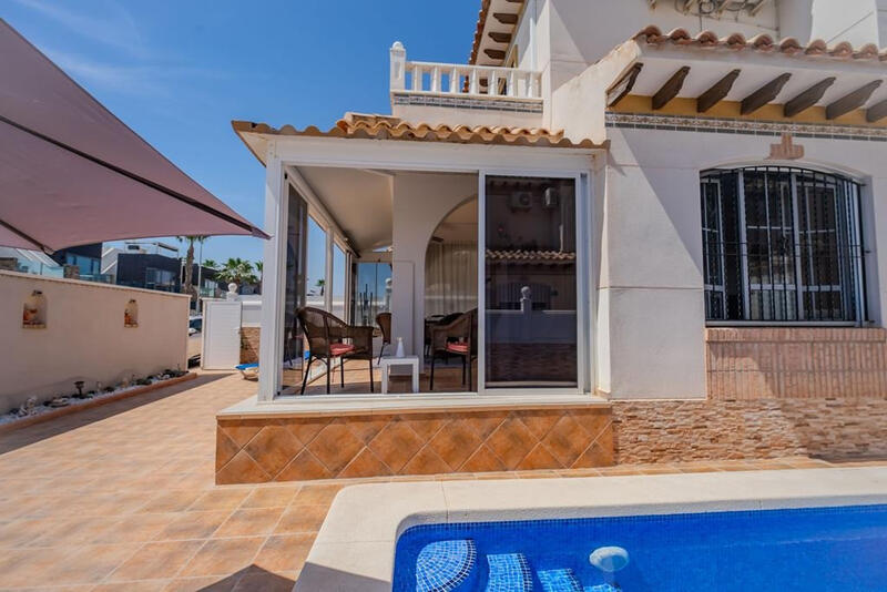 3 bedroom Townhouse for sale 3 bedroom Townhouse for sale