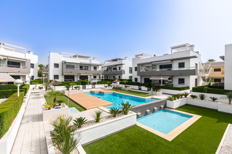 Villa Te koop in Ciudad Quesada, Alicante