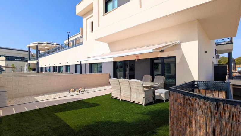 квартира продается в Lo Crispin, Alicante