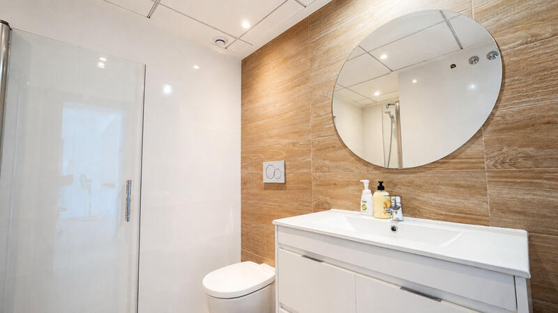 2 slaapkamer Appartement Te koop 2 slaapkamer Appartement Te koop