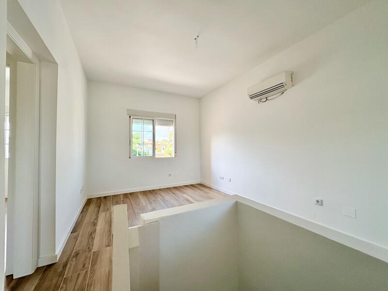 4 bedroom Villa for sale