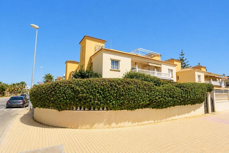 Apartment for sale in Orihuela Costa, Alicante