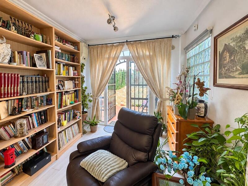 2 bedroom Villa for sale