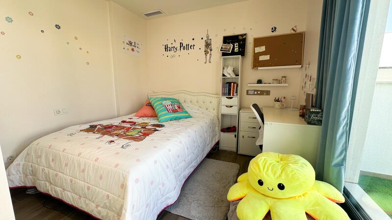 5 Schlafzimmer Villa zu verkaufen 5 Schlafzimmer Villa zu verkaufen