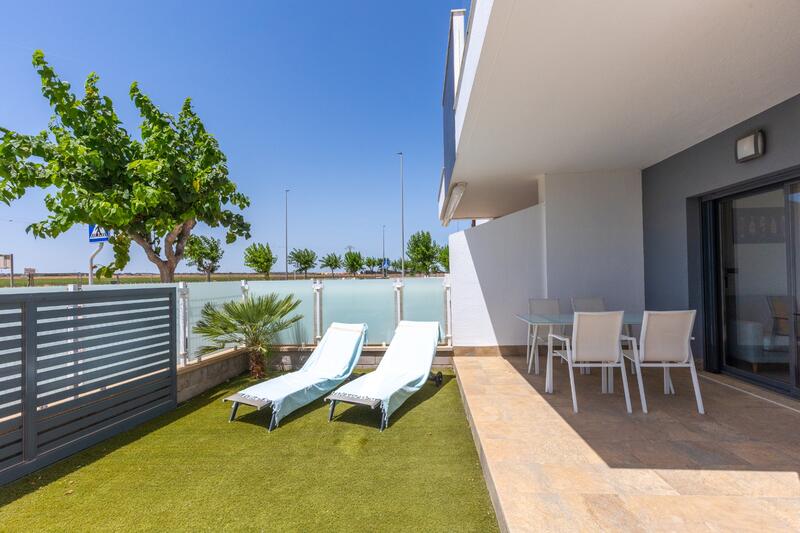 2 bedroom Apartment for sale 2 bedroom Apartment for sale