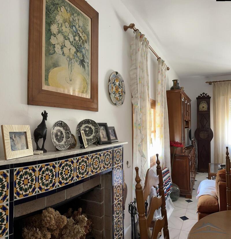 2 bedroom Country House for sale