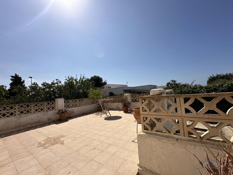 2 bedroom Country House for sale
