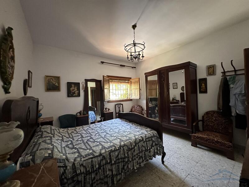 2 bedroom Country House for sale
