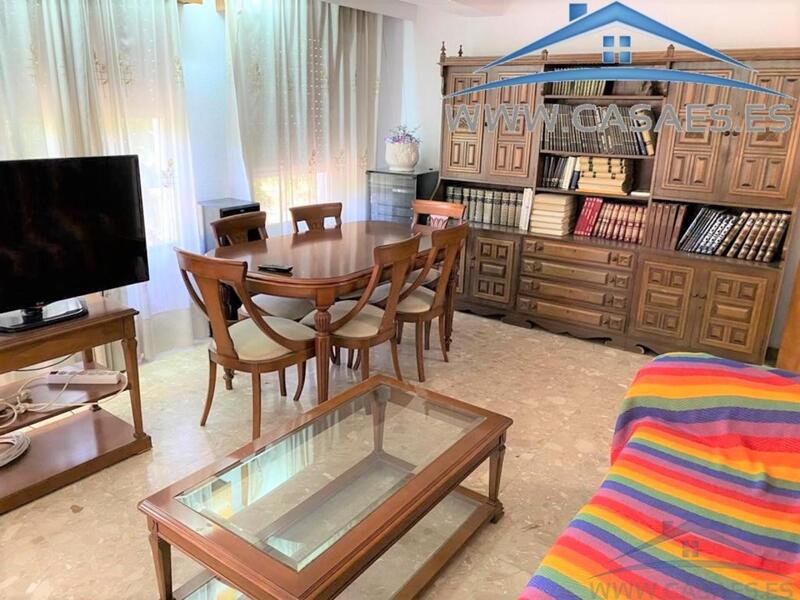 3 bedroom Apartment for Long Term Rent