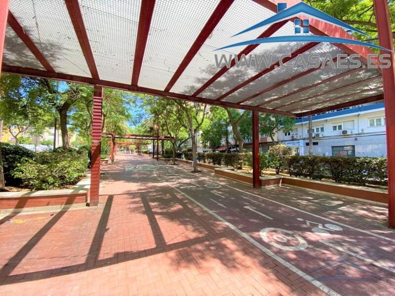 3 bedroom Apartment for Long Term Rent