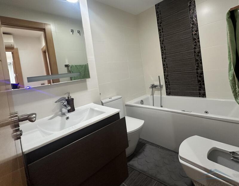 4 Schlafzimmer Appartement für Langzeitmiete