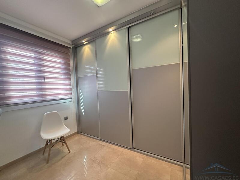 4 Schlafzimmer Appartement für Langzeitmiete