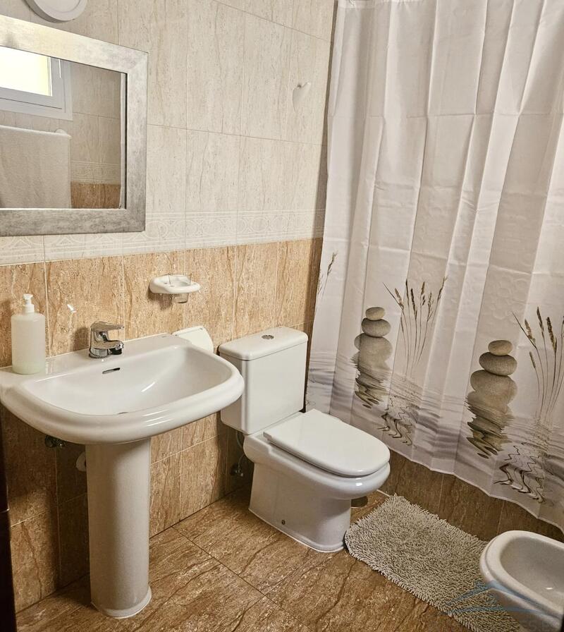 2 chambre Appartement à louer à long terme