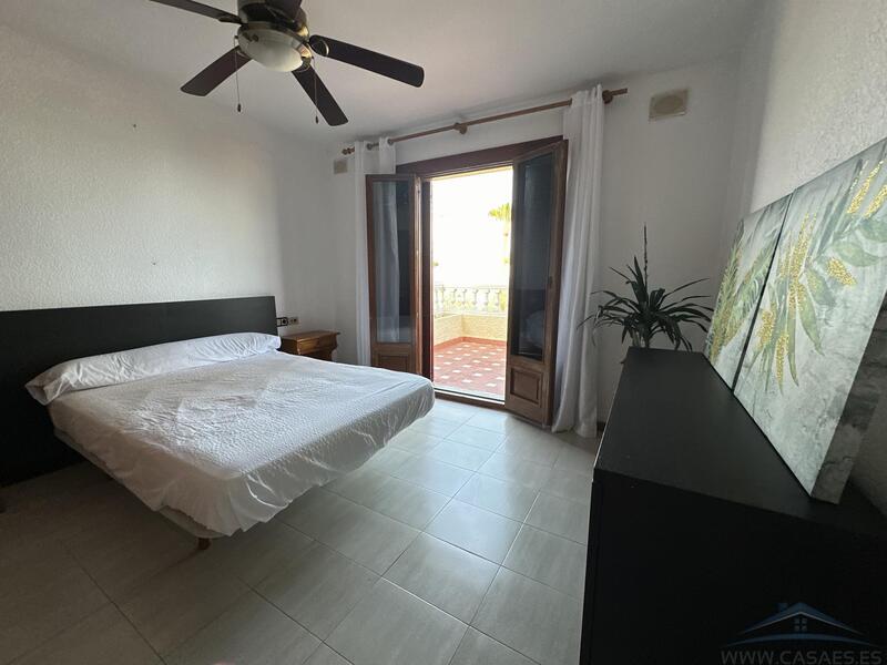 5 bedroom Country House for Long Term Rent
