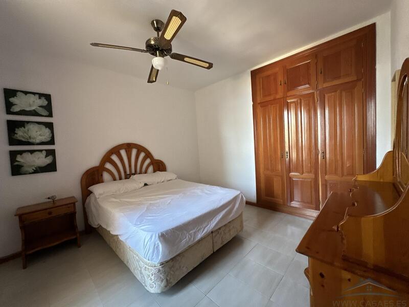 5 bedroom Country House for Long Term Rent
