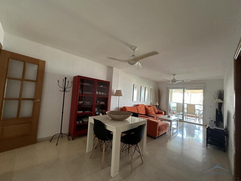 3 Cuarto Apartamento para alquiler a largo plazo