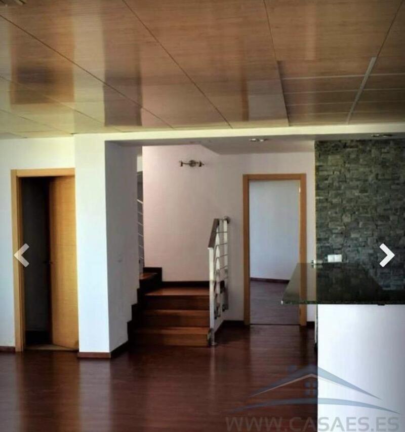 5 Cuarto Casa de Campo en venta