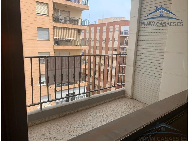 Apartamento en venta en Almería, Almería