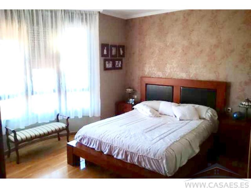 5 Cuarto Adosado en venta