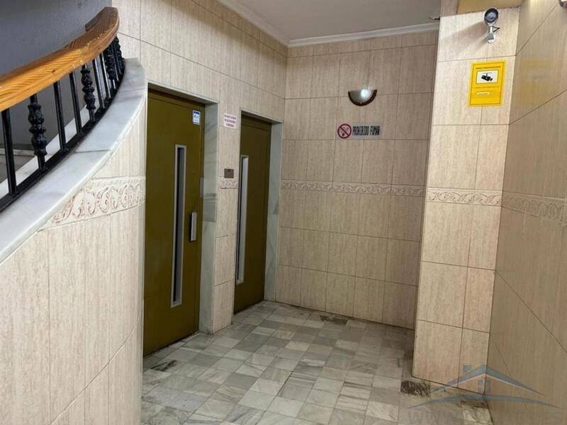 3 спальная комната квартира продается