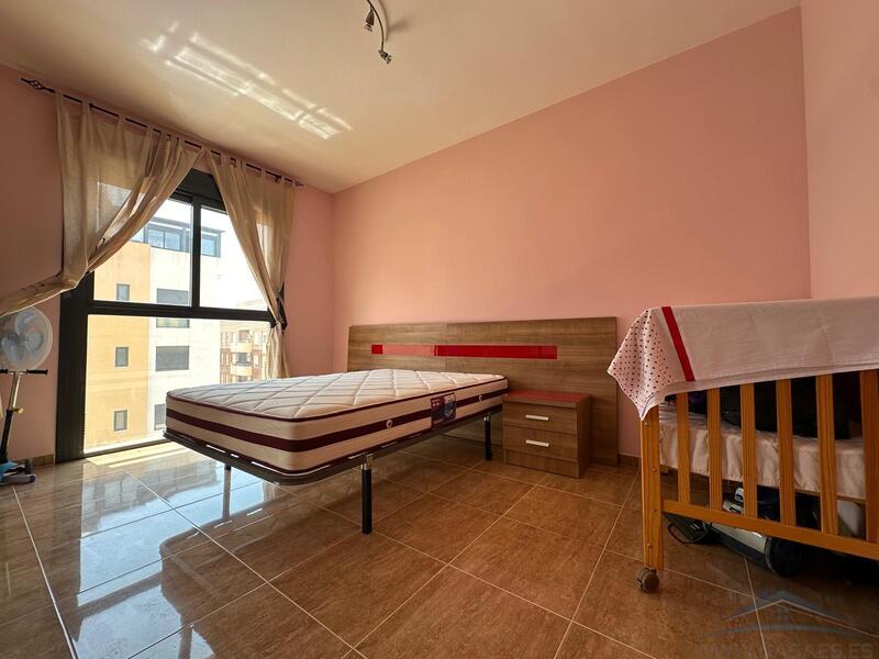 3 slaapkamer Appartement voor lange termijn huur