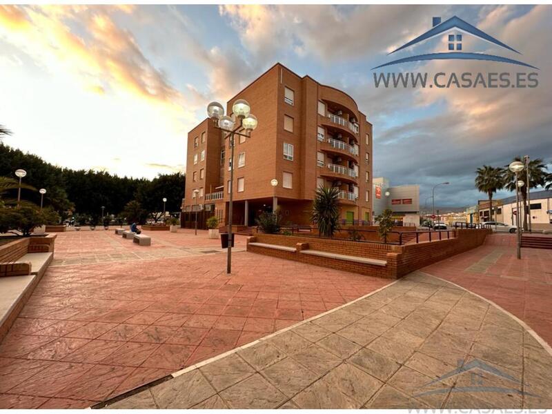 1 bedroom Apartment for Long Term Rent