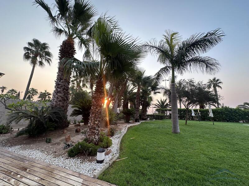 4 bedroom Apartment for sale
