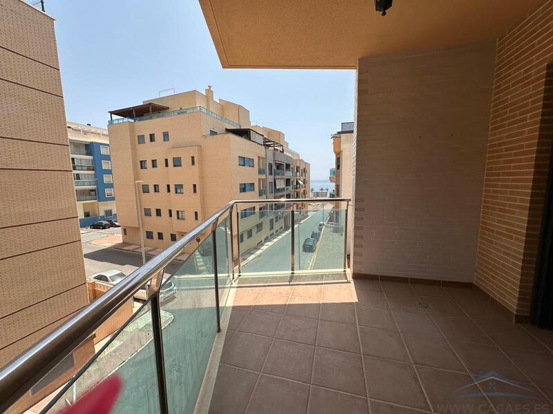 3 bedroom Apartment for Long Term Rent