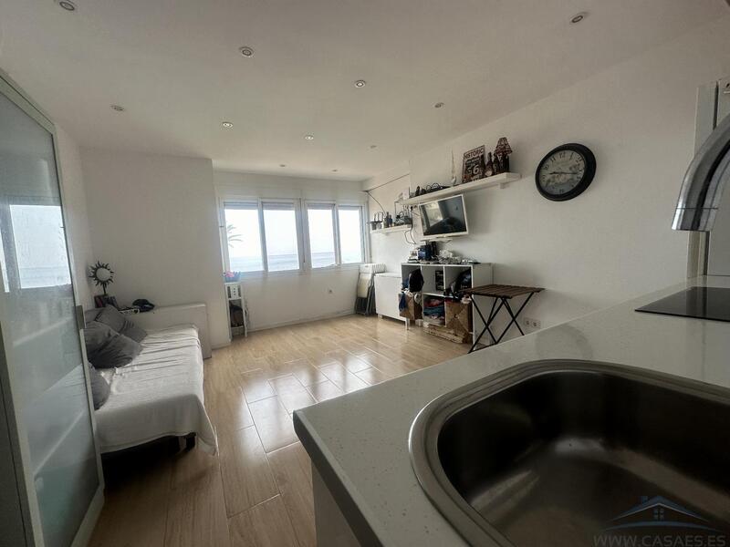 1 bedroom Apartment for Long Term Rent