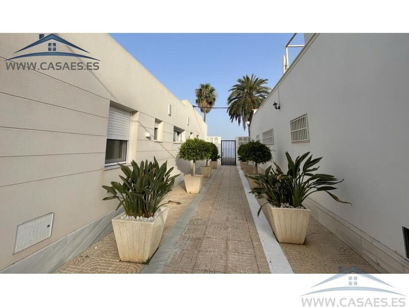 1 bedroom Apartment for Long Term Rent
