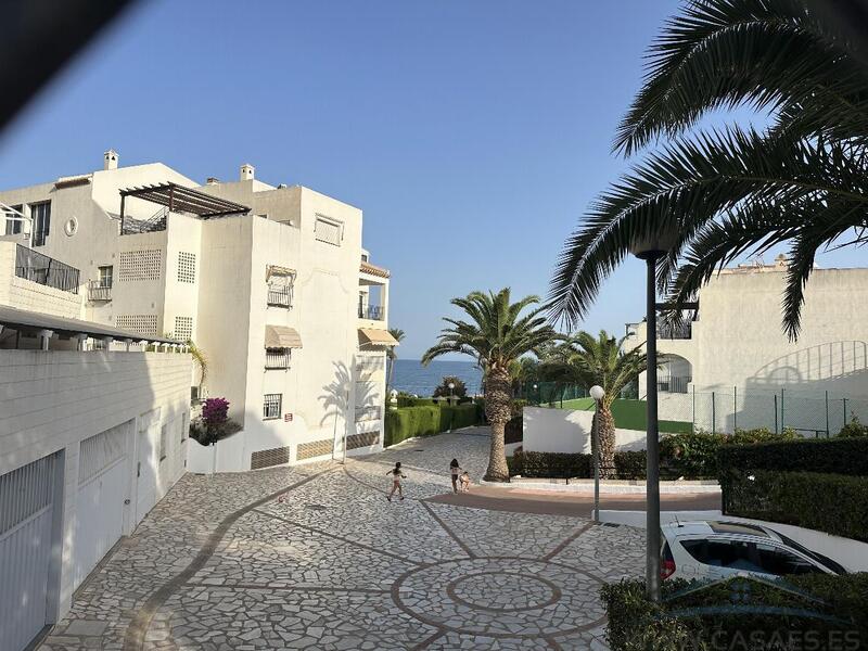 3 bedroom Apartment for Long Term Rent