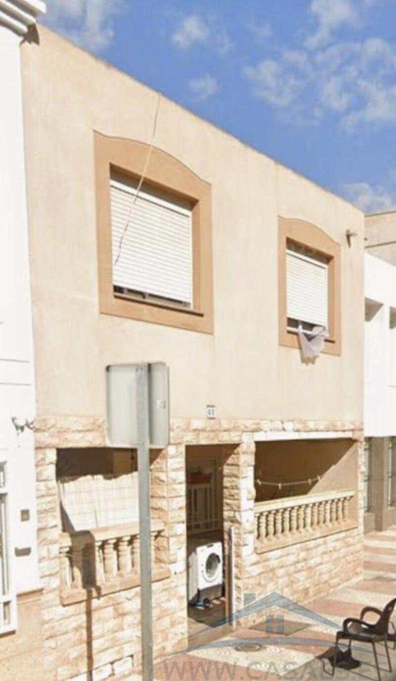 3 bedroom Townhouse for sale