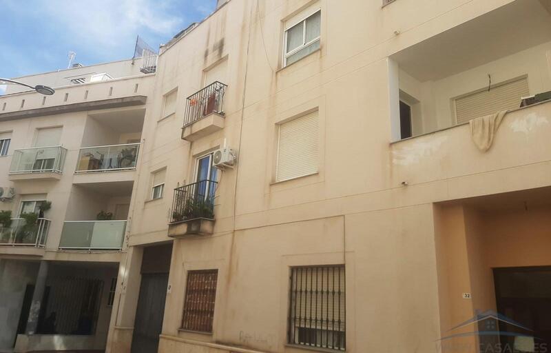 2 bedroom Apartment for sale