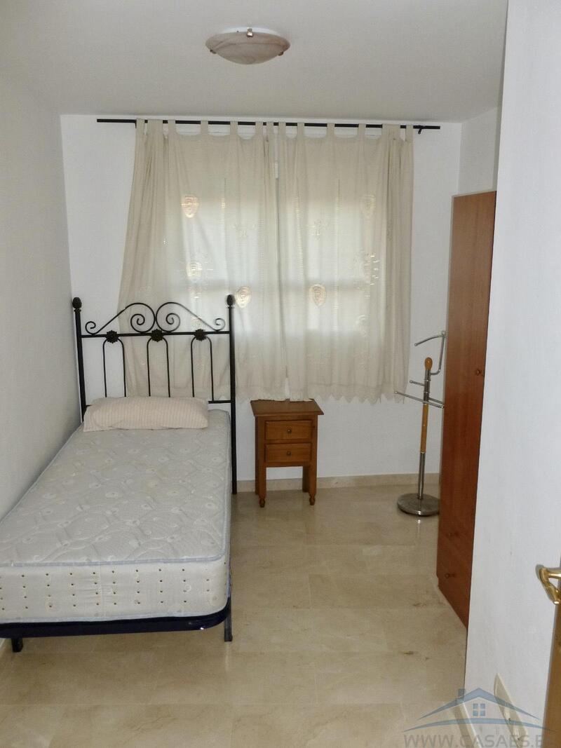 2 спальная комната квартира продается