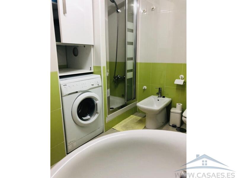 2 slaapkamer Appartement voor lange termijn huur