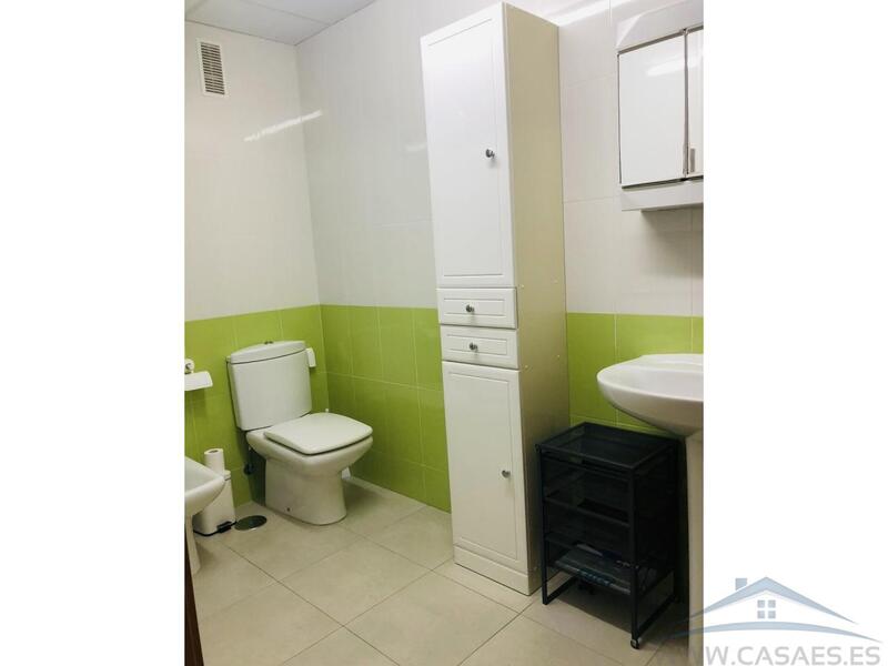 2 slaapkamer Appartement voor lange termijn huur