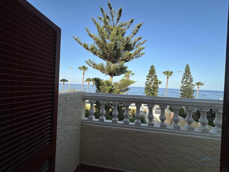 5 bedroom Country House for sale