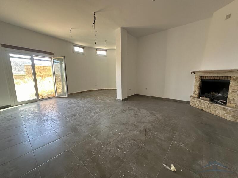 4 bedroom Country House for sale 4 bedroom Country House for sale