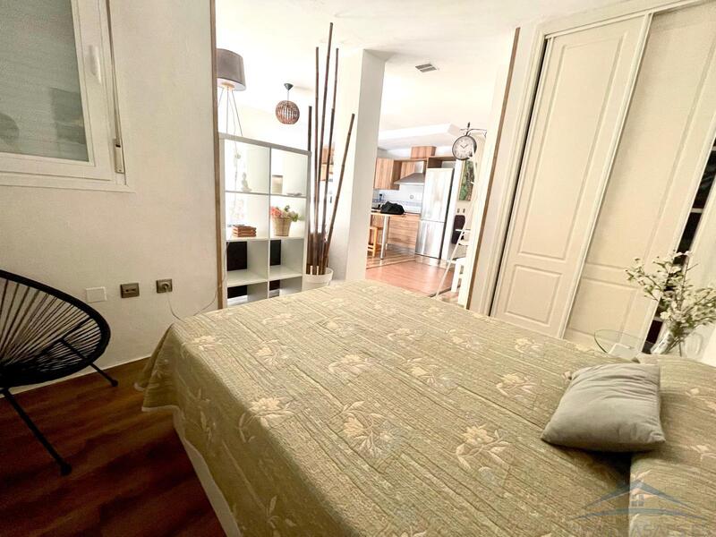 1 chambre Appartement à louer à long terme