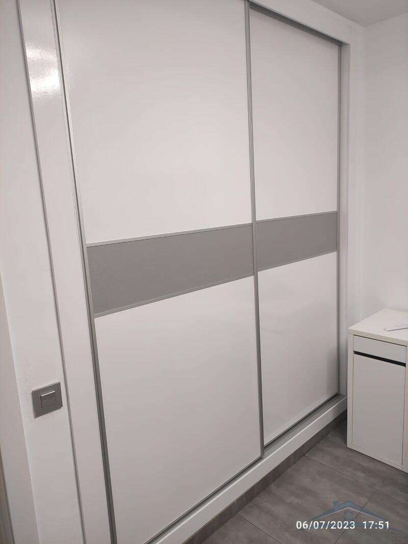 3 bedroom Apartment for Long Term Rent