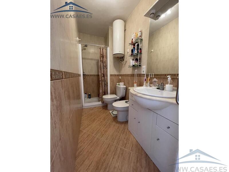 2 bedroom Apartment for Long Term Rent