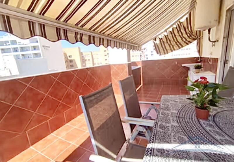 3 bedroom Apartment for sale