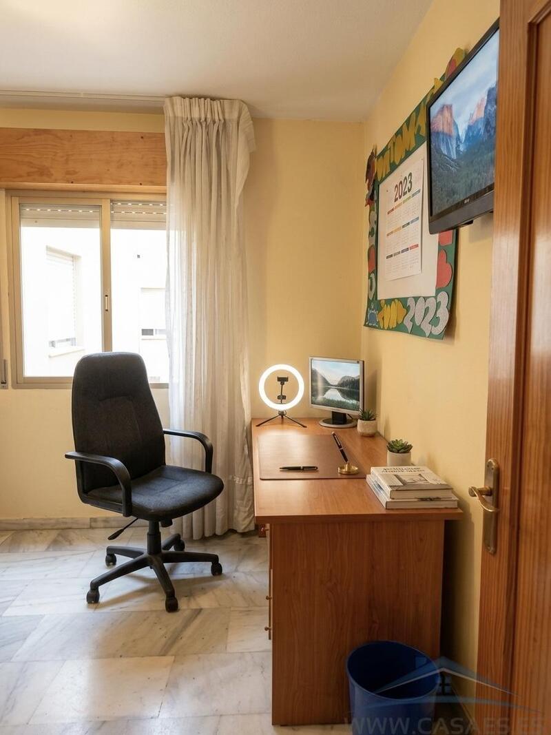 3 спальная комната квартира продается