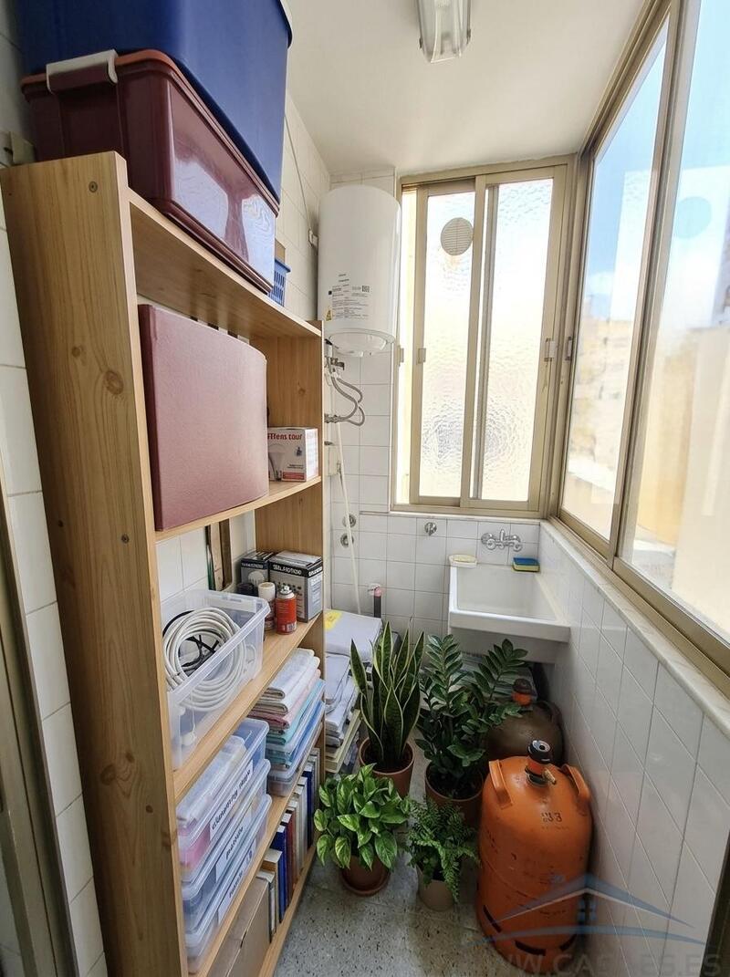 3 спальная комната квартира продается