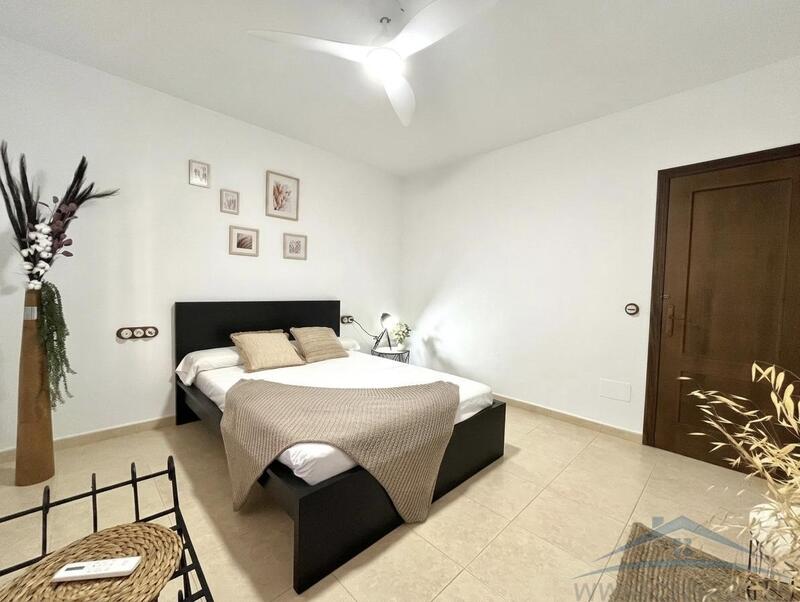 3 спальная комната квартира продается