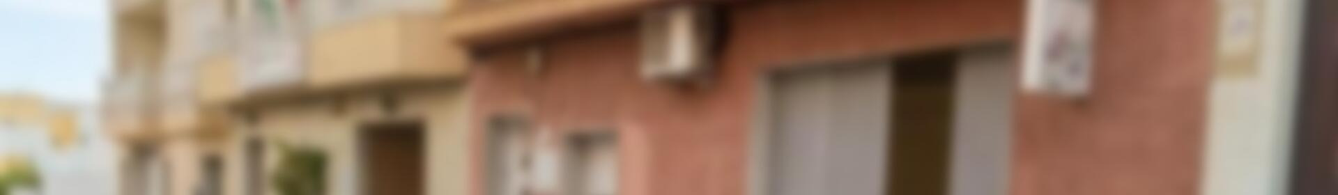 4 bedroom Townhouse for sale