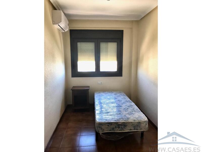 3 bedroom Apartment for Long Term Rent