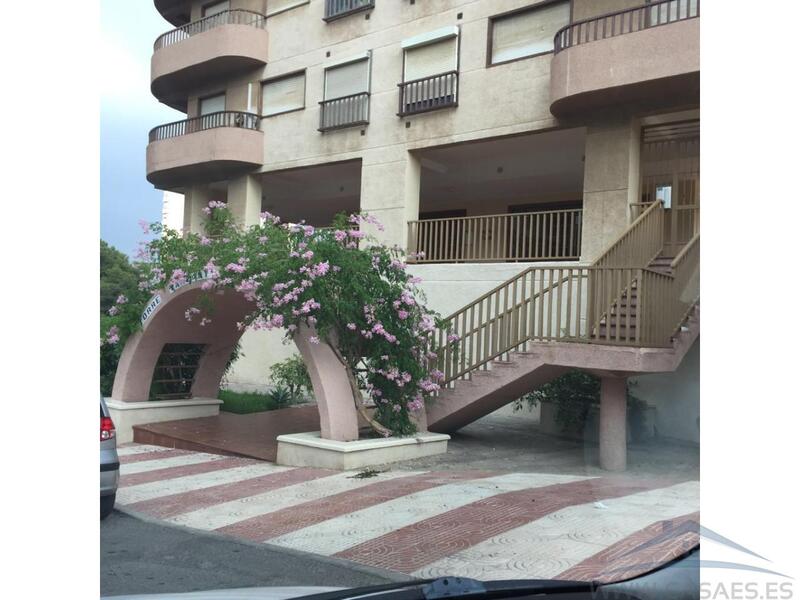 3 bedroom Apartment for Long Term Rent