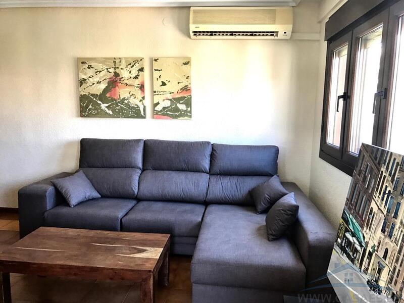 3 bedroom Apartment for Long Term Rent