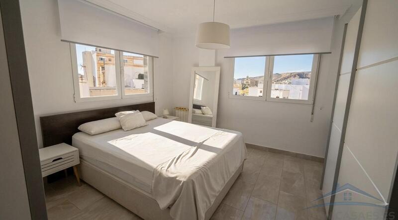 4 bedroom Apartment for Long Term Rent